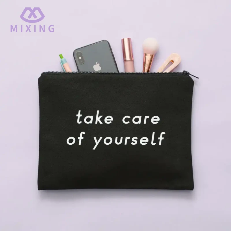 Kantung kosmetik kapas hitam